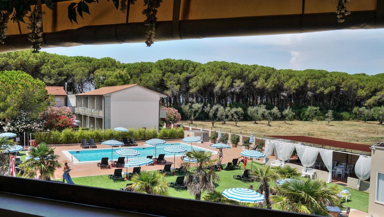 Oleandri Suite Hotel Вада Екстериор снимка
