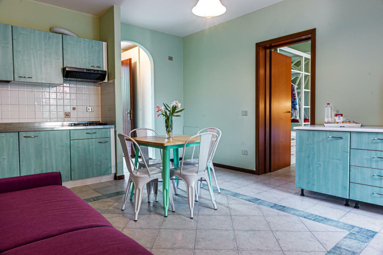 Oleandri Suite Hotel Вада Екстериор снимка